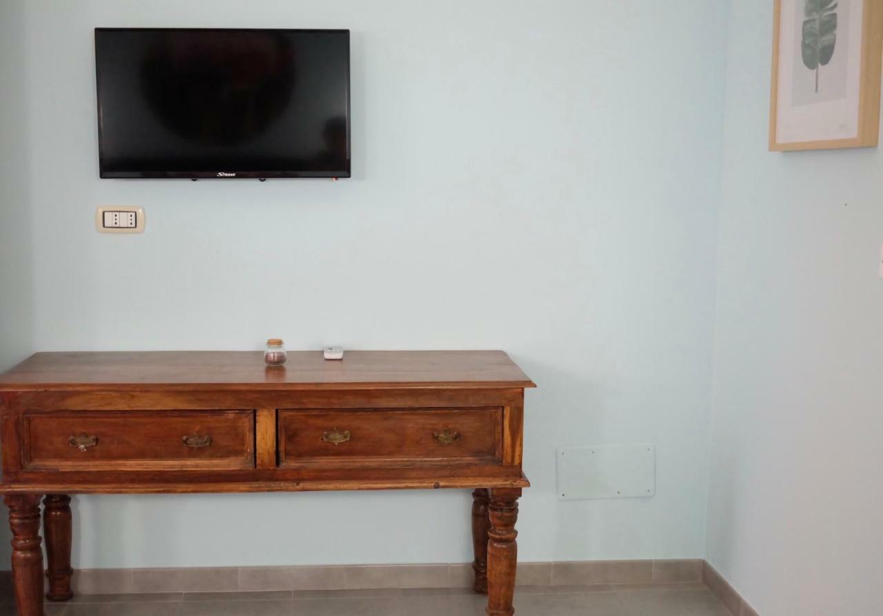 4 Balconi Liberty Apartments Lecce Buitenkant foto