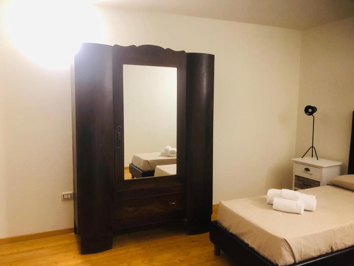 4 Balconi Liberty Apartments Lecce Buitenkant foto